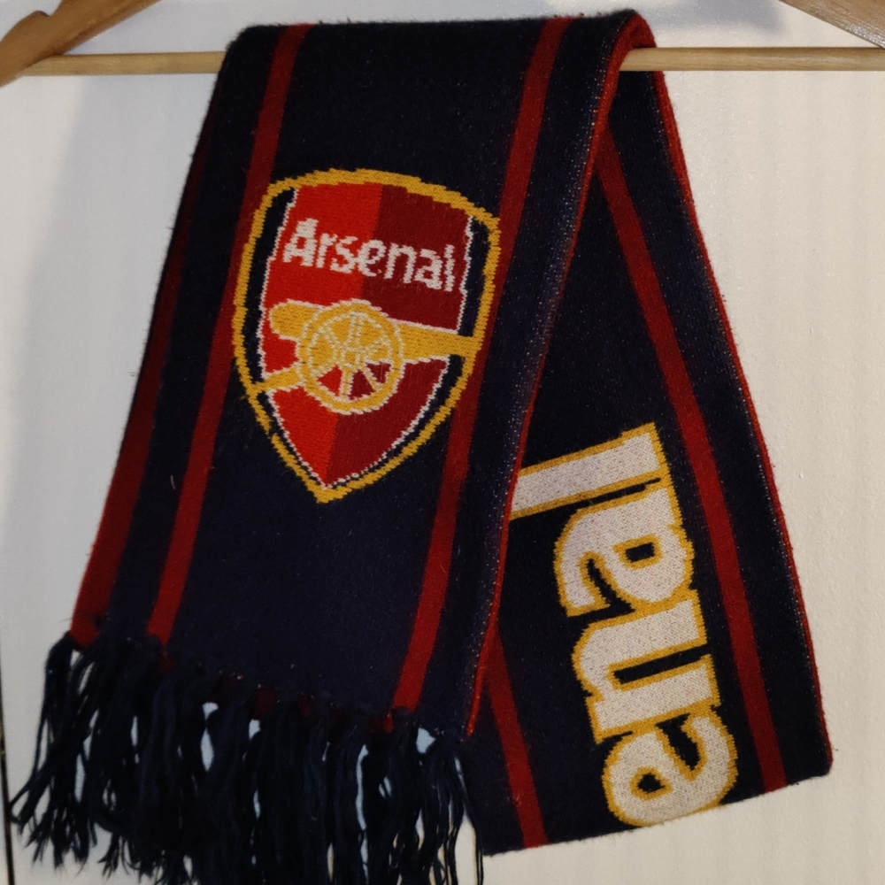 Nike Scarf Arsenal Merch